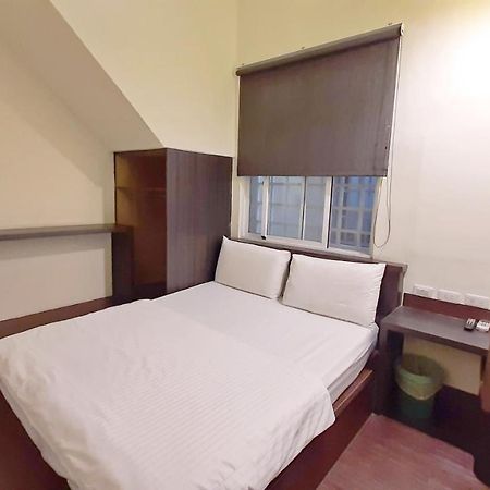Home Sweet Beach Hotel Xiaoliuqiu Exterior photo
